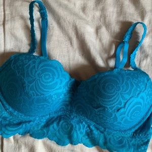 Victoria’s Secret Pink Bralette Medium